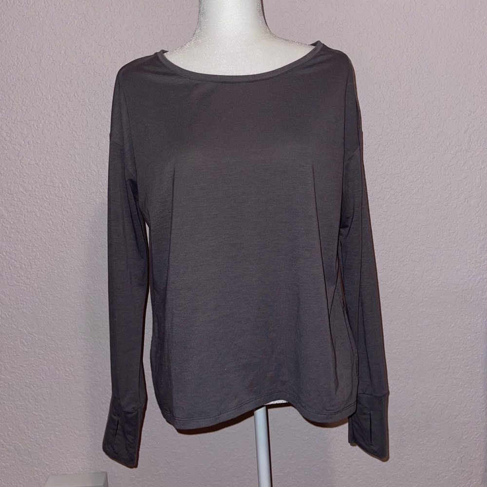 Grey athleta long sleeve shirt!